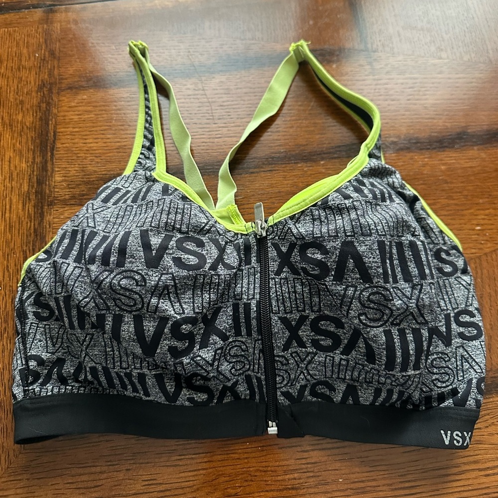 Victoria's Secret Knockout Front Close Sports Bra racerback VSX - Picture 3 of 4